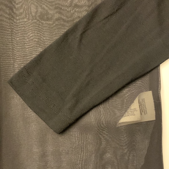 DKNY Long silk ombré shirt with side slits and silk jersey knit sleeves - Picture 9 of 10